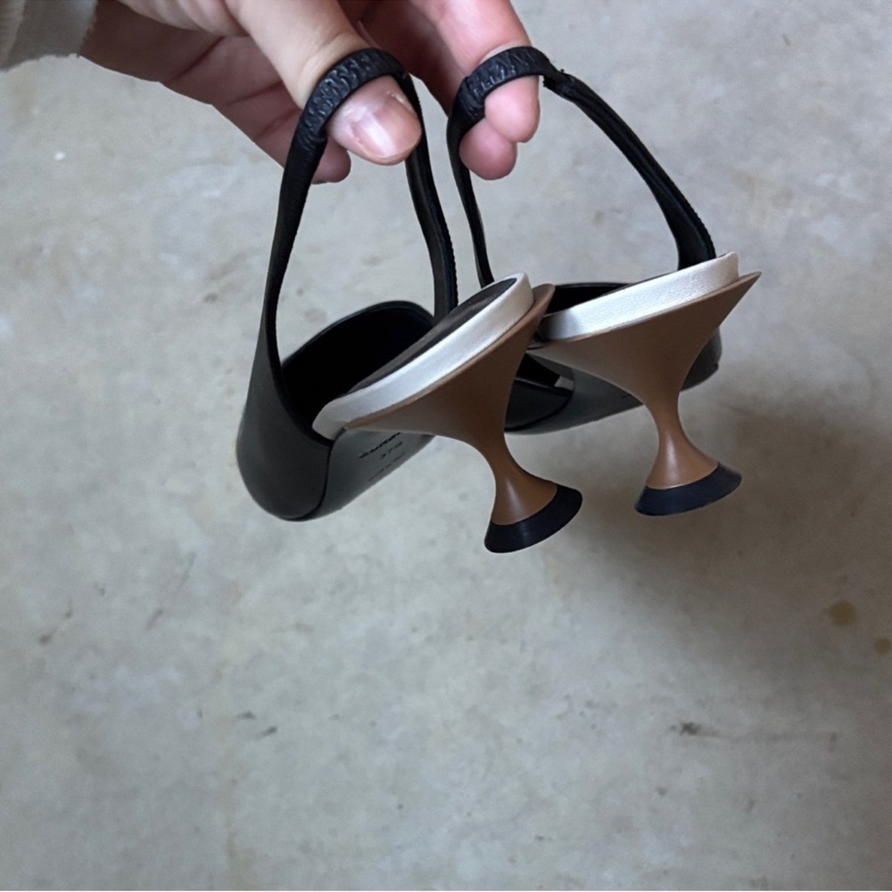 Burberry Black Slingback Heels - Picture 4 of 7